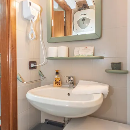 Fuoriporta Affitti Brevi - Monolocale Emanuele 5 *