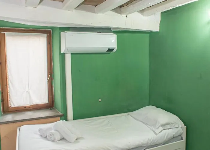 Apartment Fuoriporta Affitti Brevi - Monolocale Emanuele 5 Parma